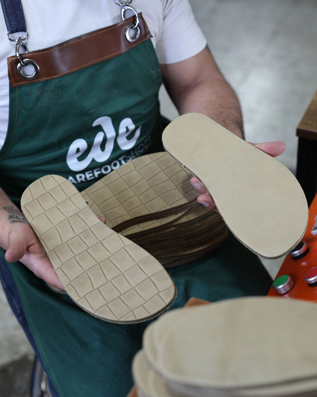 Buffalo leather sole with copper K1 rivet